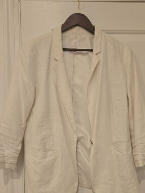 LC Lauren Conrad Off-White Relaxed Blazer Jacket